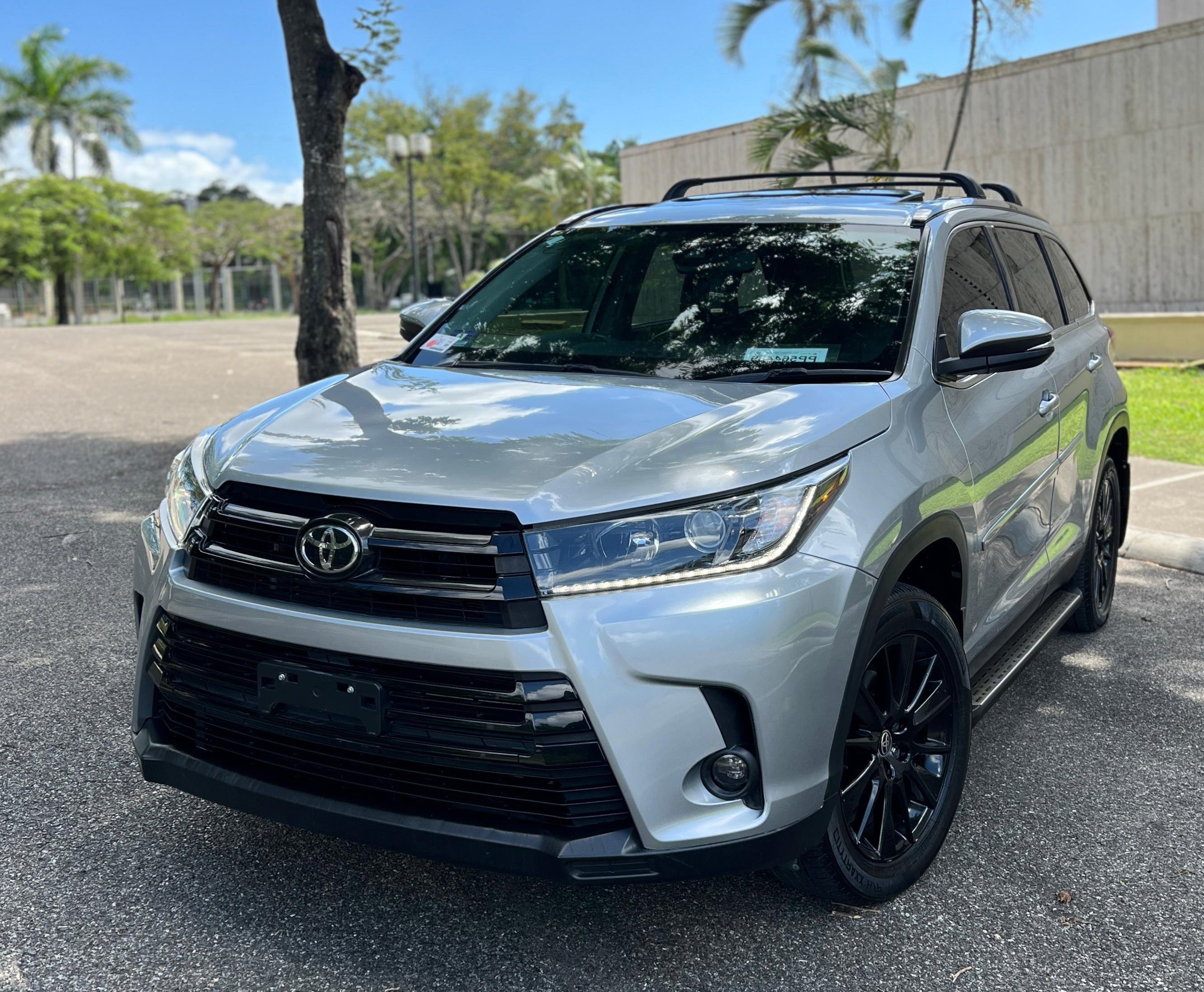 TOYOTA HIGHLANDER 2019 SE